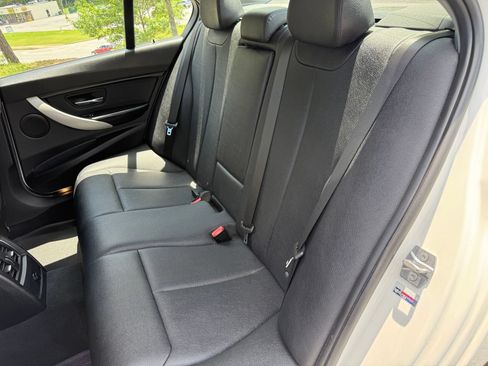 Used 2018 BMW 320i xDrive Sedan AWD/4WD image 41