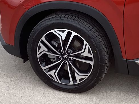 Used 2020 Hyundai Santa Fe Limited image 12