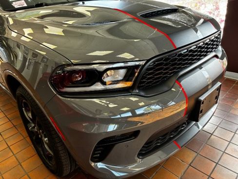 Used 2023 Dodge Durango R/T AWD/4WD image 2