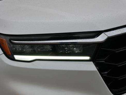 Certified 2024 Honda Pilot Elite image 16