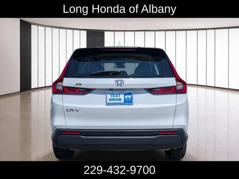 Used 2024 Honda CR-V LX image 7