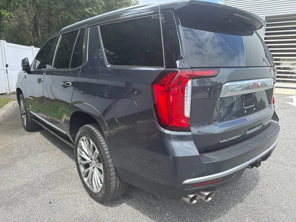Used 2021 GMC Yukon Denali w/ Denali Premium Package AWD/4WD image 4