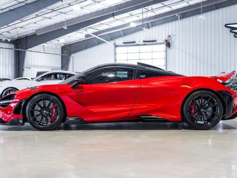 Used 2021 McLaren 765LT image 19