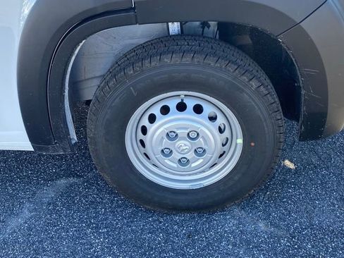 New 2026 RAM ProMaster 2500 w/ Convenience Group FWD image 13