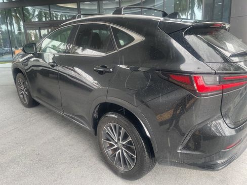 Used 2023 Lexus NX 250 FWD w/ Towing Package (2000 Lbs) image 4