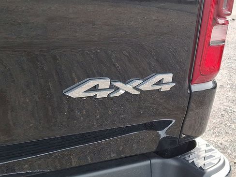 Used 2023 RAM 1500 Laramie image 31