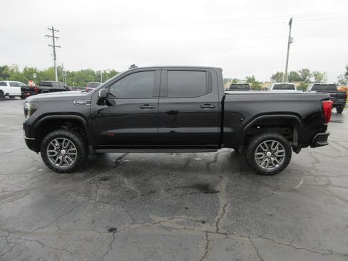 Used 2022 GMC Sierra 1500 AT4 w/ AT4 Carbonpro Edition AWD/4WD image 10