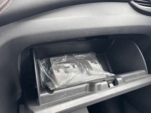 Used 2019 Chevrolet Trax LT w/ LT Convenience Package image 38