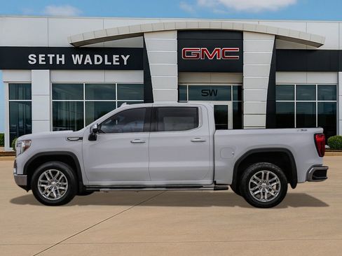 Used 2021 GMC Sierra 1500 SLT image 4