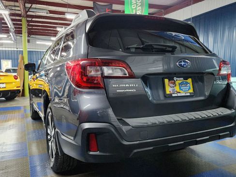 Used 2018 Subaru Outback 2.5i Limited image 63