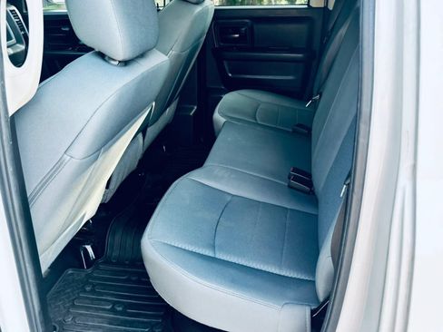 Used 2014 RAM 1500 Express AWD/4WD image 24