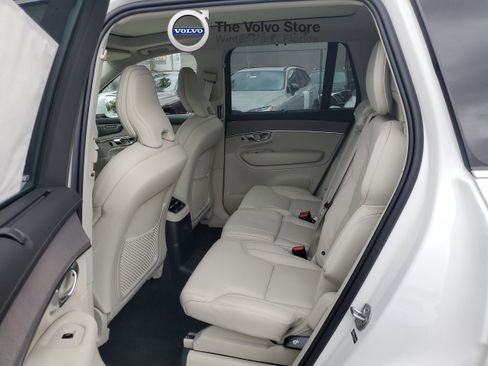 Used 2026 Volvo XC90 T8 Ultra w/ Protection Package Premier AWD/4WD image 12