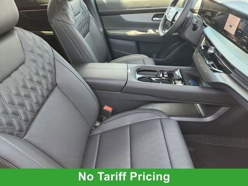 New 2026 Nissan Murano Platinum w/ Cargo Package AWD/4WD image 11