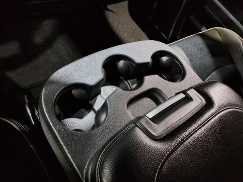 Used 2024 RAM 2500 Laramie image 11