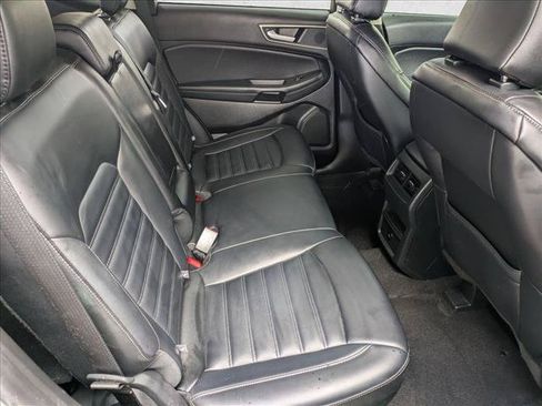 Used 2024 Ford Edge SEL AWD/4WD image 19