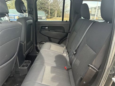 Used 2012 Jeep Liberty Sport w/ Popular Equipment Group image 12