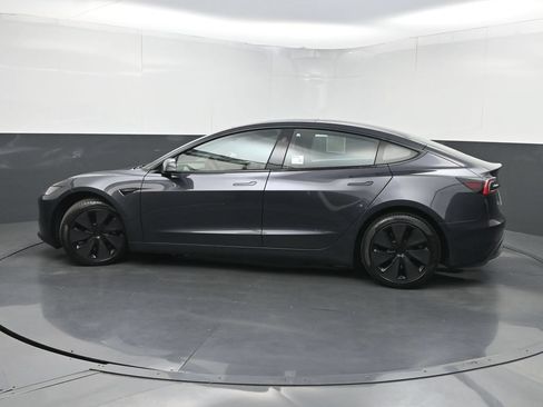 Used 2024 Tesla Model 3 Standard Range RWD image 41