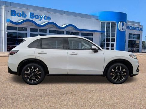 New 2026 Honda HR-V EX-L image 6