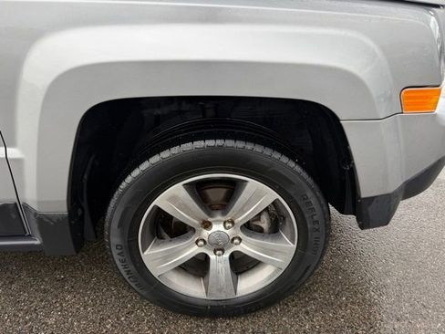 Used 2016 Jeep Patriot High Altitude FWD image 12