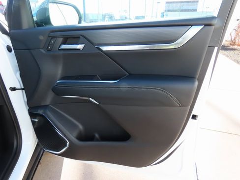 New 2026 GMC Acadia Elevation w/ Elevation Premium Package image 9