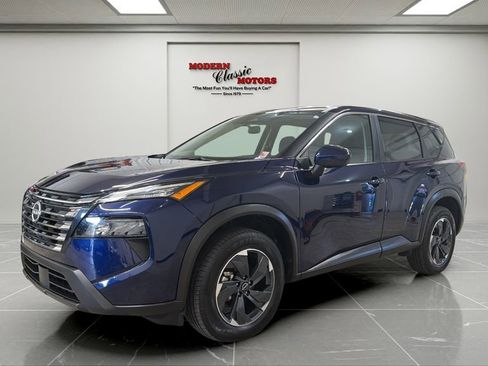 Used 2025 Nissan Rogue SV AWD/4WD image 1