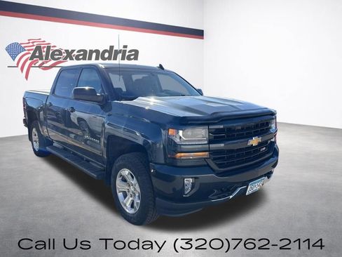 Certified 2017 Chevrolet Silverado 1500 LT w/ All Star Edition AWD/4WD image 3