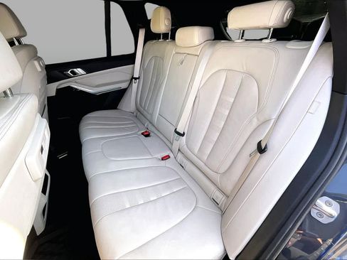Used 2020 BMW X5 sDrive40i w/ Premium Package RWD image 21