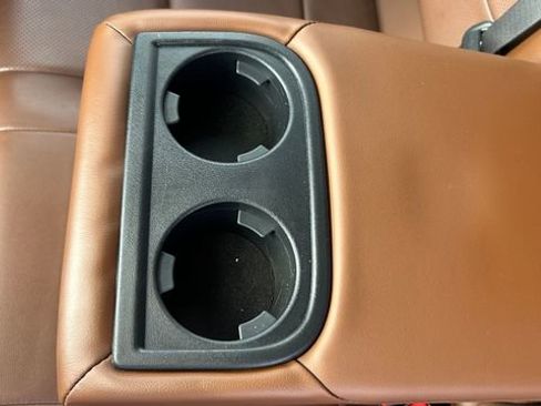 Used 2018 Subaru Outback 3.6R Touring image 35