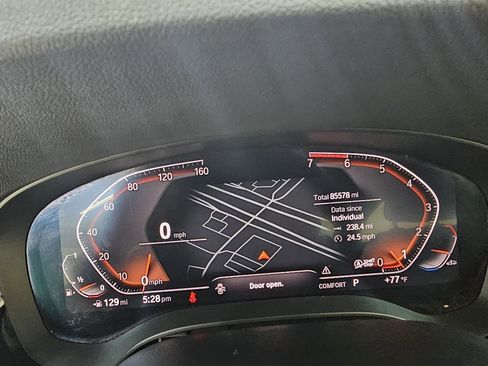 Used 2020 BMW 530i w/ Convenience Package image 32