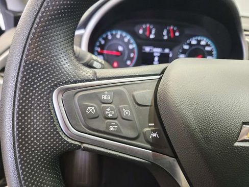 Used 2025 Chevrolet Malibu LT FWD image 16