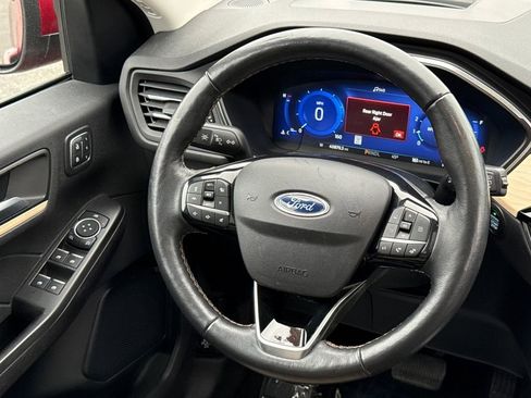 Certified 2021 Ford Escape Titanium w/ Titanium Elite Package image 13