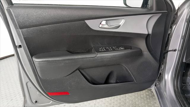 Used 2024 Kia Forte LXS FWD image 10