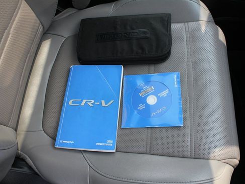 Used 2018 Honda CR-V Touring image 34