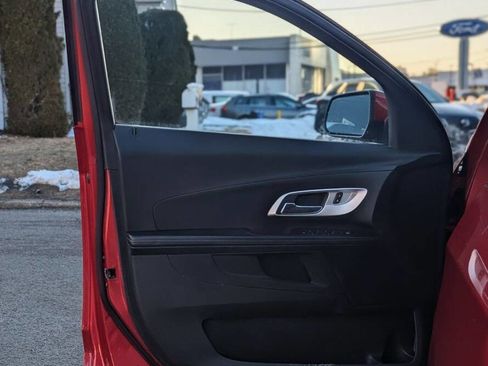 Used 2015 Chevrolet Equinox LT image 9