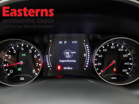 Used 2021 Jeep Compass Latitude w/ Driver Assistance Group image 18