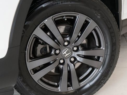 Used 2020 Honda Ridgeline Sport image 2