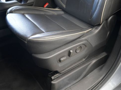 Used 2021 GMC Yukon SLT w/ SLT Luxury Package AWD/4WD image 26