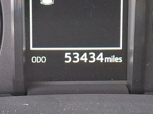 Used 2022 Toyota 4Runner SR5 Premium w/ Moonroof Package image 22