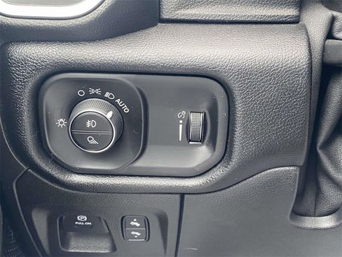 Used 2022 RAM 1500 Big Horn image 64