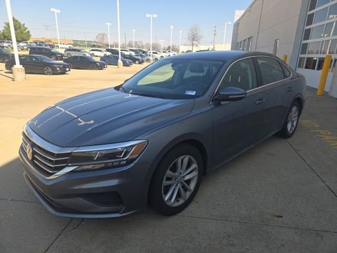 Used 2020 Volkswagen Passat 2.0T SE image 4