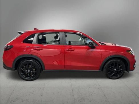 Certified 2025 Honda HR-V Sport image 7