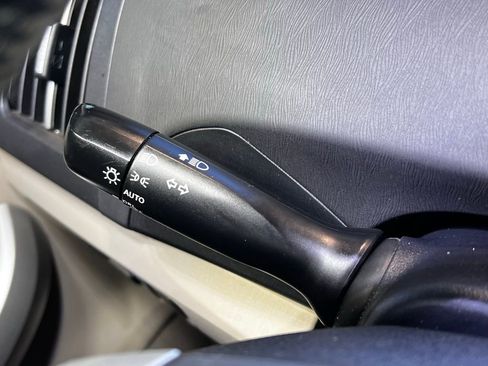 Used 2014 Toyota Prius Four image 25