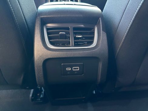 Used 2025 Chevrolet Blazer LT FWD image 22