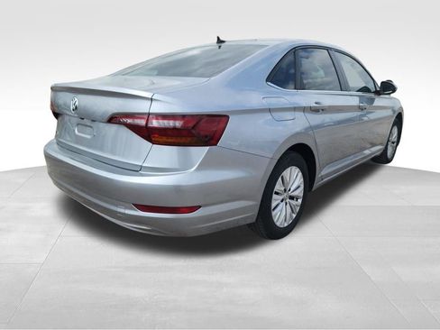Used 2019 Volkswagen Jetta S w/ Driver Assistance Package image 8
