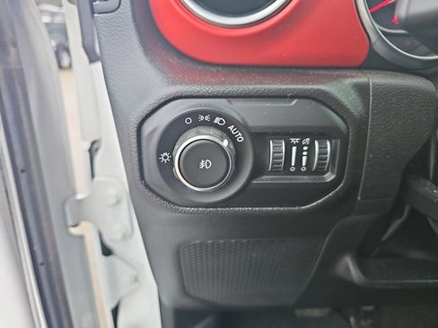 Used 2021 Jeep Wrangler Unlimited Rubicon image 20