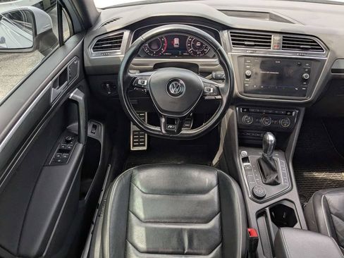 Used 2019 Volkswagen Tiguan SEL Premium R-Line AWD/4WD image 16