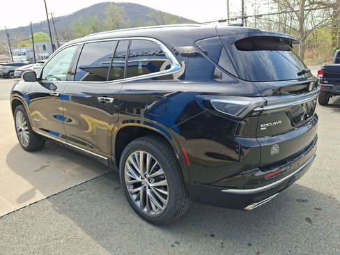 New 2026 Buick Enclave Avenir w/ Super Cruise Package AWD/4WD image 4