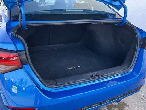 Used 2025 Nissan Sentra SV image 4