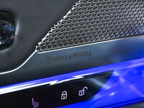 Used 2023 BMW i7 xDrive60 image 58