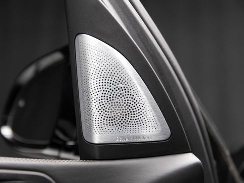 Used 2023 BMW X7 M60i w/ Executive Package image 13